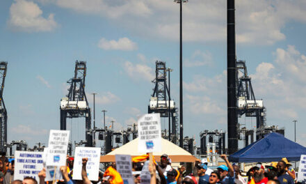 Longshoremen Pause Strike Until January 15, Throw Kamala Harris a Lifeline