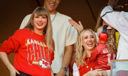 Taylor Swift rubs Brittany Mahomes’ pregnant belly after endorsing Harris