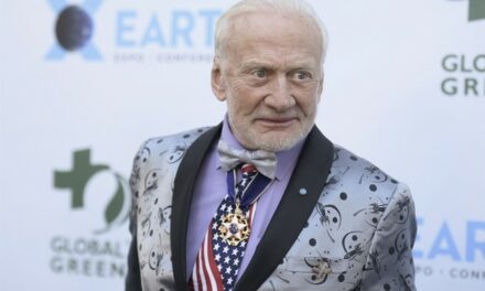 Rocket Man: Astronaut Buzz Aldrin Endorses Donald Trump