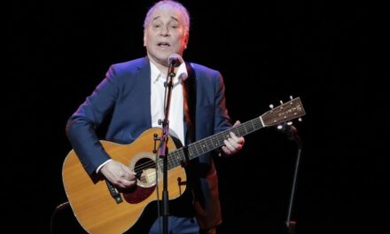 Paul Simon Could Not Tour for Years Due to Hearing Loss. Now, He Says He’s Hopeful to Return