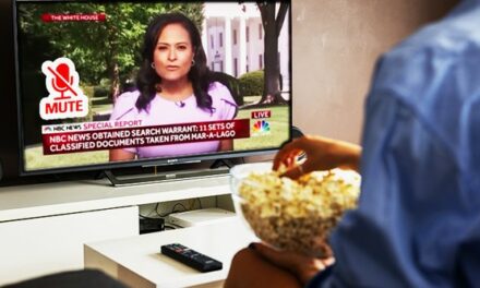 DESPERATE Kristen Welker Makes a FOOL of Herself Insisting Donald Trump Release His Cholesterol Levels