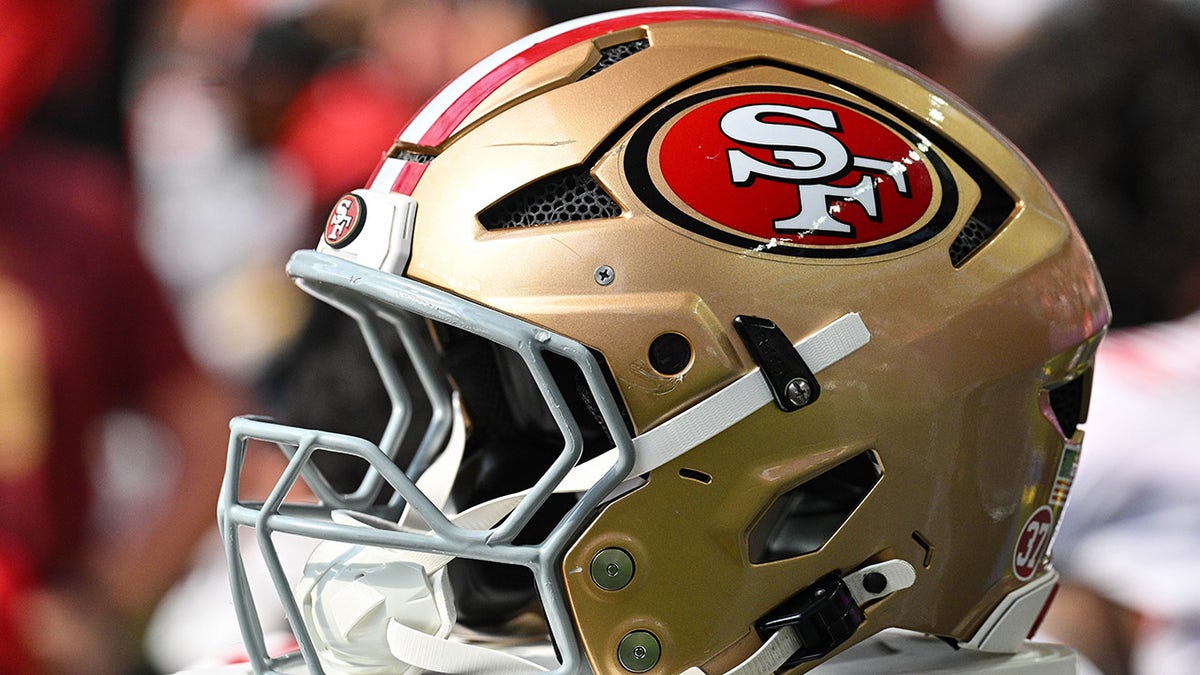 49ers helmet