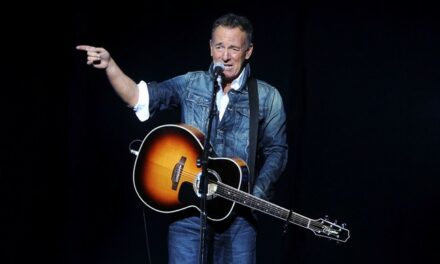 Bruce Springsteen Delivers Dark Message and Dreary Bomb of a Performance at Kamala Rally