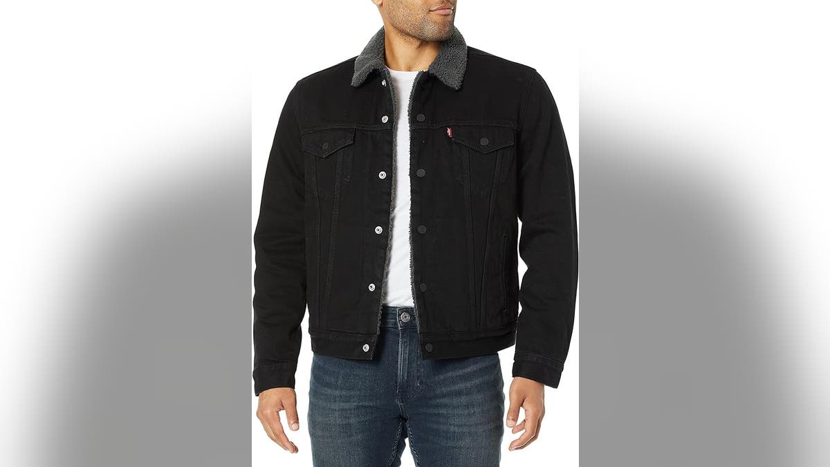 Stay warm while looking cool with a lined trucker jacket. 