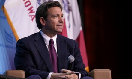 AMERICA’s GOVERNOR: Ron DeSantis Goes on Fox News to Show Biden-Harris What Leadership LOOKS LIKE