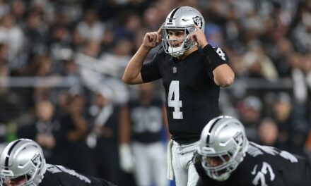 Raiders make quarterback change as Davante Adams rumors heat up