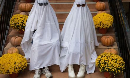 Creative couples costumes to take your Halloween up a notch