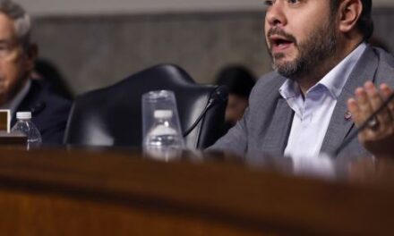 Gallego’s divorce records unsealed, clarifying episode previously shrouded in mystery