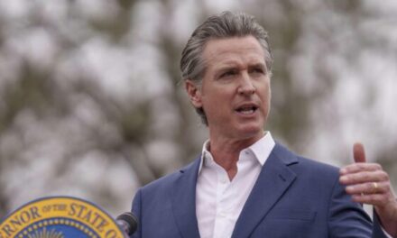 Newsom Signs Bill Prohibiting Legacy, Donor Preference in College Admissions