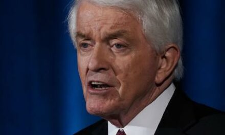 Tom Donohue, longtime CEO of U.S. Chamber of Commerce, dies at 86