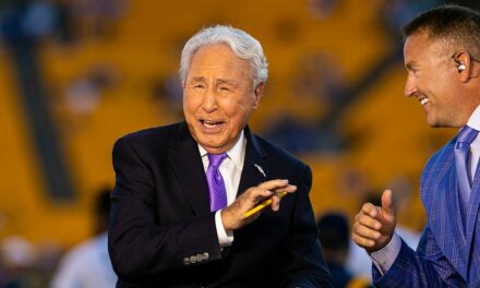 Lee Corso, 89, absent from latest edition of ESPN’s ‘College GameDay’ after feeling ‘under the weather’