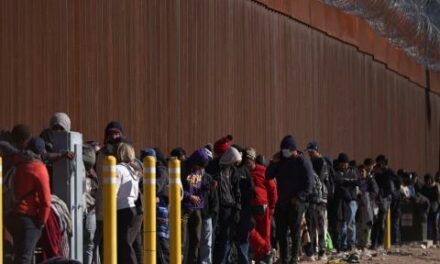 Massive migrant caravan heads to US southern border ahead of election