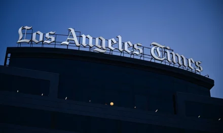 LA Times Editor Announces Resignation After Owner Blocks Planned Harris Endorsement