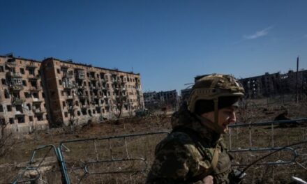 Ukraine Military Retreats From Key Front-Line Town as Russian Forces Advance