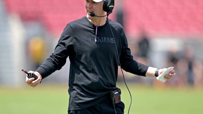 Lincoln Riley