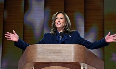 Harris seeks support from Arizona’s Republican voters on campaign trail in Scottsdale