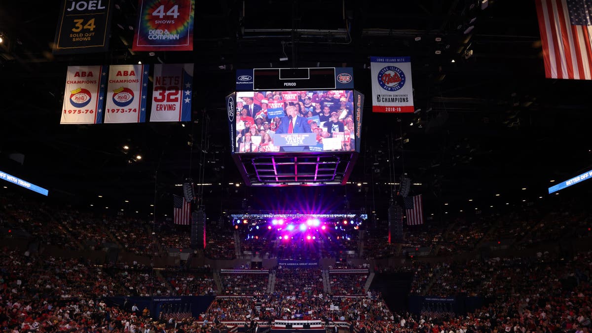 Trump rally on Long Island