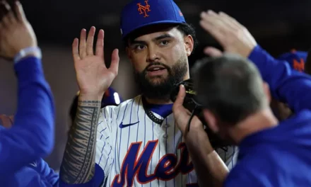 Sean Manaea subdues Phillies as Mets take 2-1 series lead