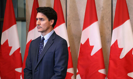 Report: Canadian Liberal Backbenchers Pressure Justin Trudeau to Resign