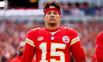 Patrick Mahomes calls out ex-teammate for supporting Yankees over Royals in ALDS: ‘He might have to move’