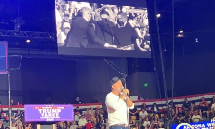 WATCH: Arizona Crowd Cheers as Jon Kahn Dedicates Hit Song ‘Fighter’ to ‘All the People Who Fight’ Alongside Trump