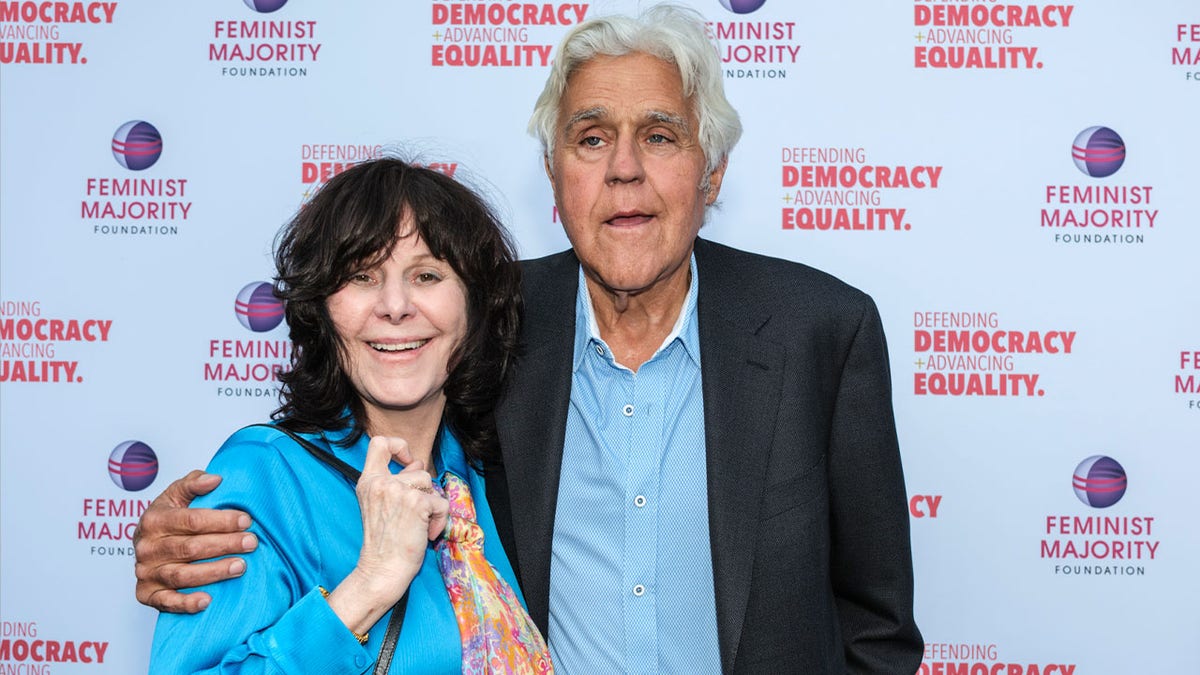 Jay Leno poses with wife Mavis