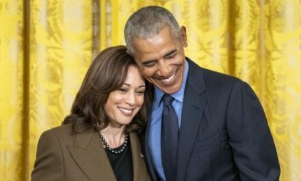 Barack Obama Sounds Alarm: Black Voters Not Enough Behind Kamala Harris, Especially ‘The Brothers’