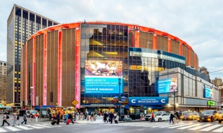 Jewish People Attend Trump ‘Nazi’ Rally at Madison Square Garden. Didn’t They Get the Memo?