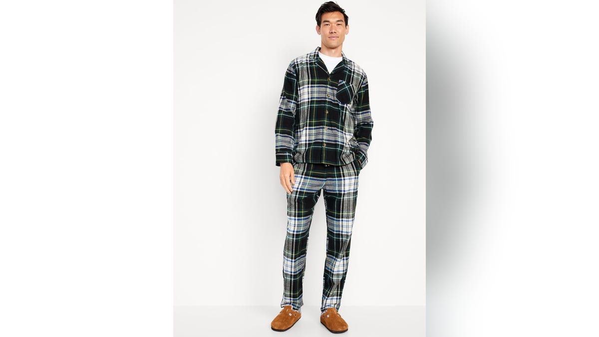 Flannel pajamas help you unwind and stay warm. 