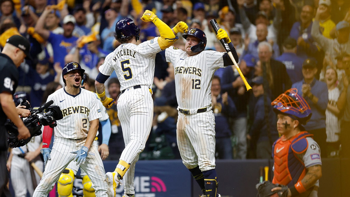 Brewers celebrate home run