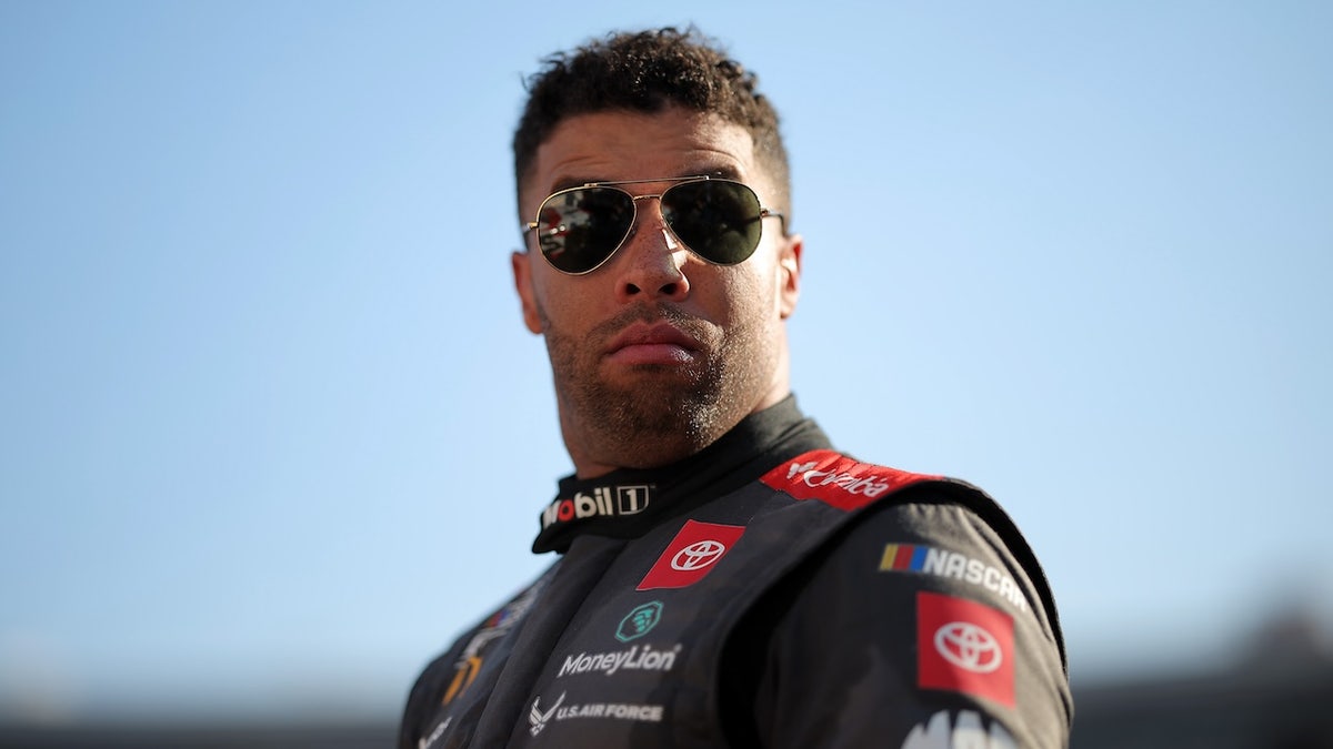 Bubba Wallace looks on during qualifying for the NASCAR Cup Series Bass Pro Shops Night Race at Bristol Motor Speedway on September 20, 2024 in Bristol, Tennessee. 