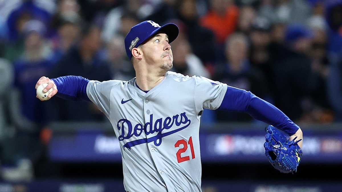 Walker Buehler throwing