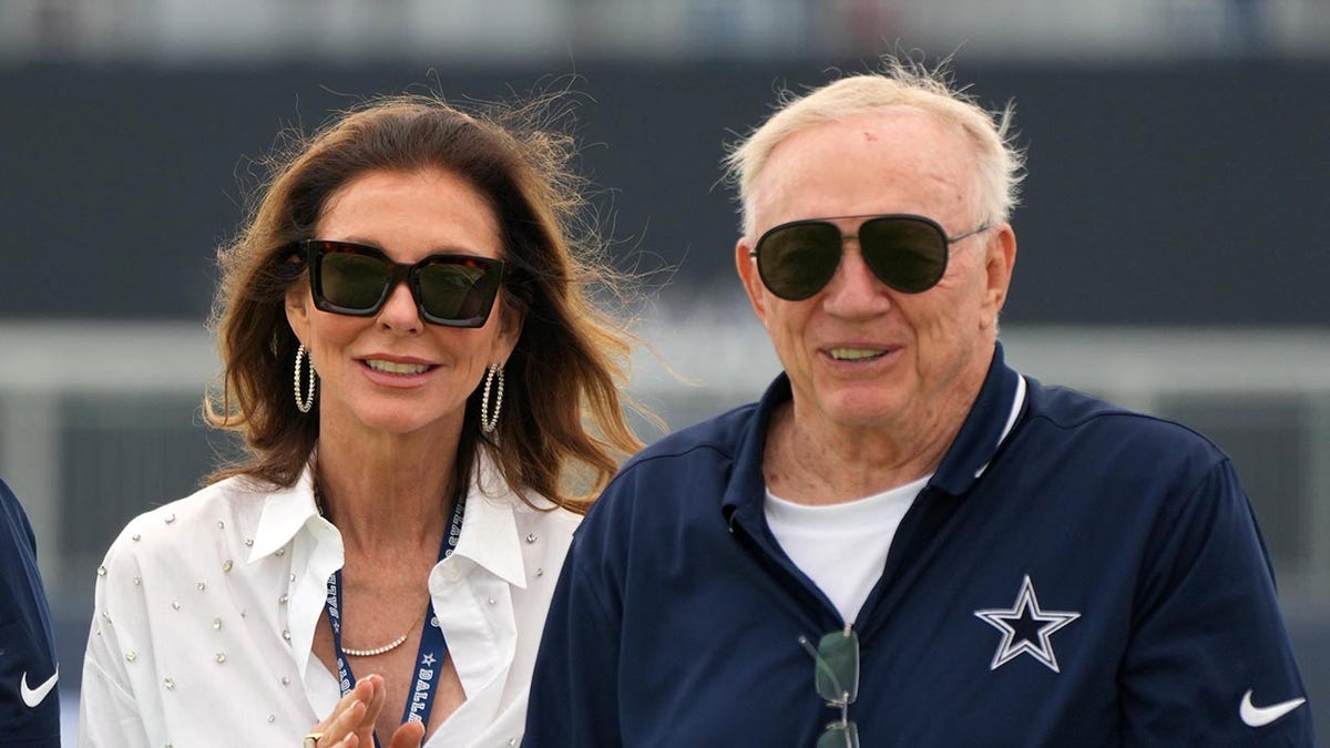 Charlotte Jones and Jerry Jones together