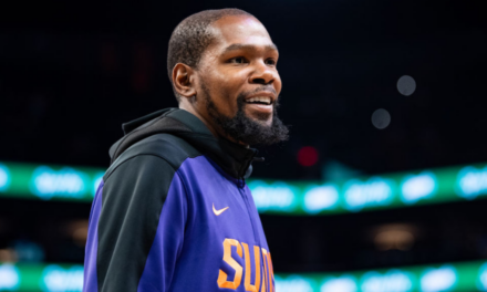 Kevin Durant Loves Reading Comments From ‘Dummies’ On Parody Account