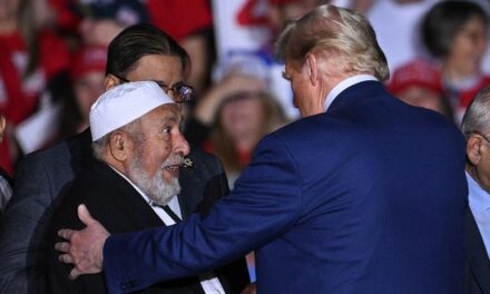 Trump earns endorsement from ‘highly respected’ Muslim leaders in battleground state