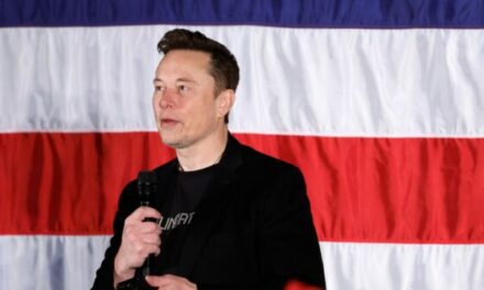 Elon Musk Announces He Is Giving $1 Million ‘Randomly’ to People Who Sign His Petition in Favor of 1st, 2nd Amendments