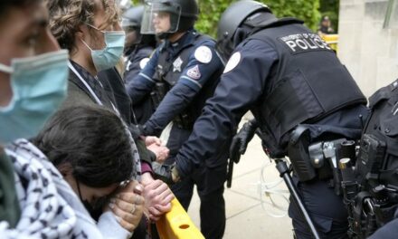 Didja Hear the One About the Jew in Chicago Walking to the Synagogue…?