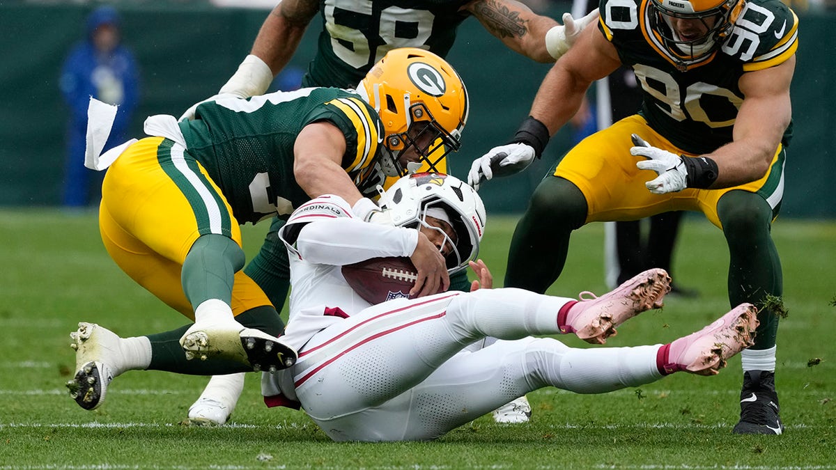 Kyler Murray gets tackled