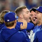 Freddie Freeman’s walk-off grand slam gives Dodgers Game 1 World Series win vs. Yankees