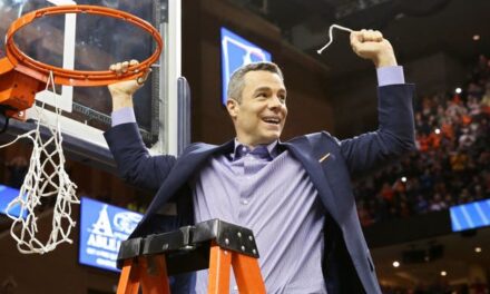 Virginia’s Tony Bennett Shocks College Basketball World, Abruptly Retires 20 Days Before Season Opener