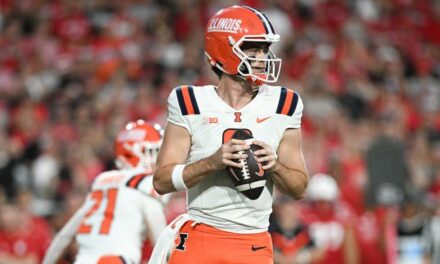 Illinois Will Wear Insanely Awesome Throwback Uniforms This Weekend: PHOTOS