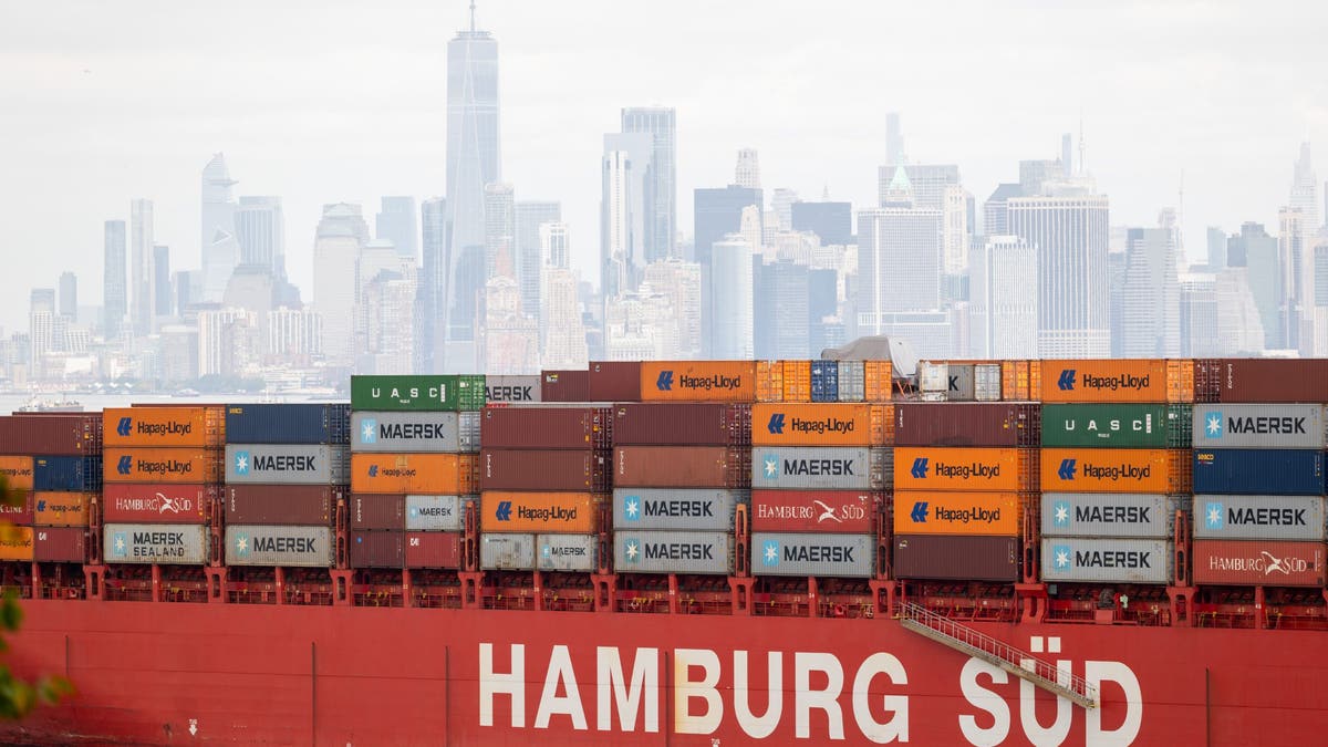 Dockworkers Strike Shuts Down Ports On Gulf And East Coasts