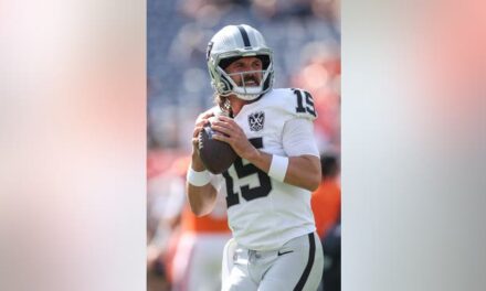 Raiders QB Shows Impressive Maturity And Accountability After Horrible Game: VIDEO