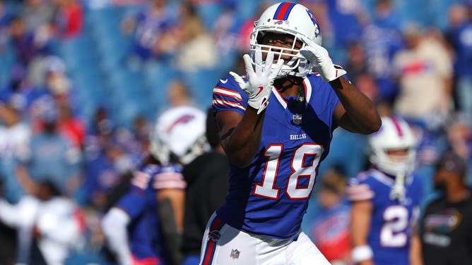 Buffalo Bills WR Amari Cooper caught a touchdown pass from Josh Allen against the Tennessee Titans, Cooper's first game with the team.