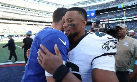 Saquon Barkley Runs All Over Former Team After Being Showered By Pre-Game Boos