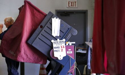 Early voting begins in Louisiana, Hawaii, Washington