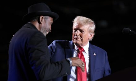 Boxing Hall of Famer Thomas ‘Hitman’ Hearns joins Trump on stage at Detroit rally: ‘This can’t be real’