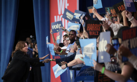 Trump, Harris Hold Dueling Rallies in North Carolina