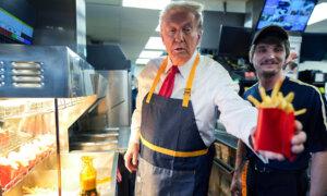 Trump Mans Fry Station at Pennsylvania McDonald’s; Over 1M Voters Cast Ballots in North Carolina