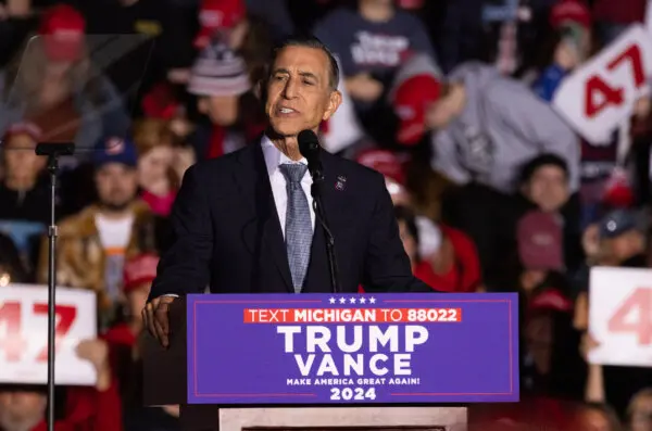 Rep. Darrel Issa (R-Calif.) speaks to Trump supporters in Novi, Mich., on Oct. 26, 2024. (John Fredricks/The Epoch Times)